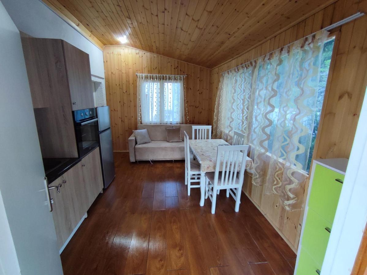 Beach Rooms Himarë Exterior foto